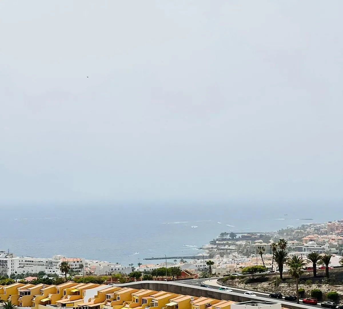 아데제 Colina Blanca Views 아파트